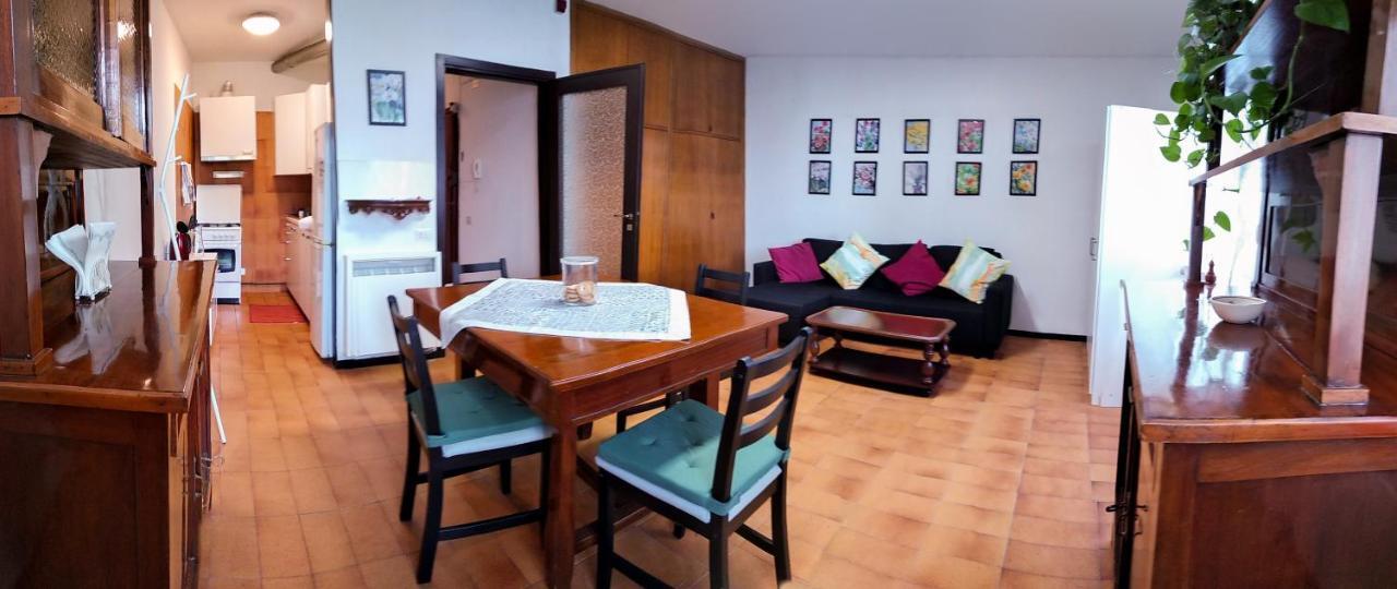 Ferienwohnung Casa Scotty 2 Ancona Exterior foto